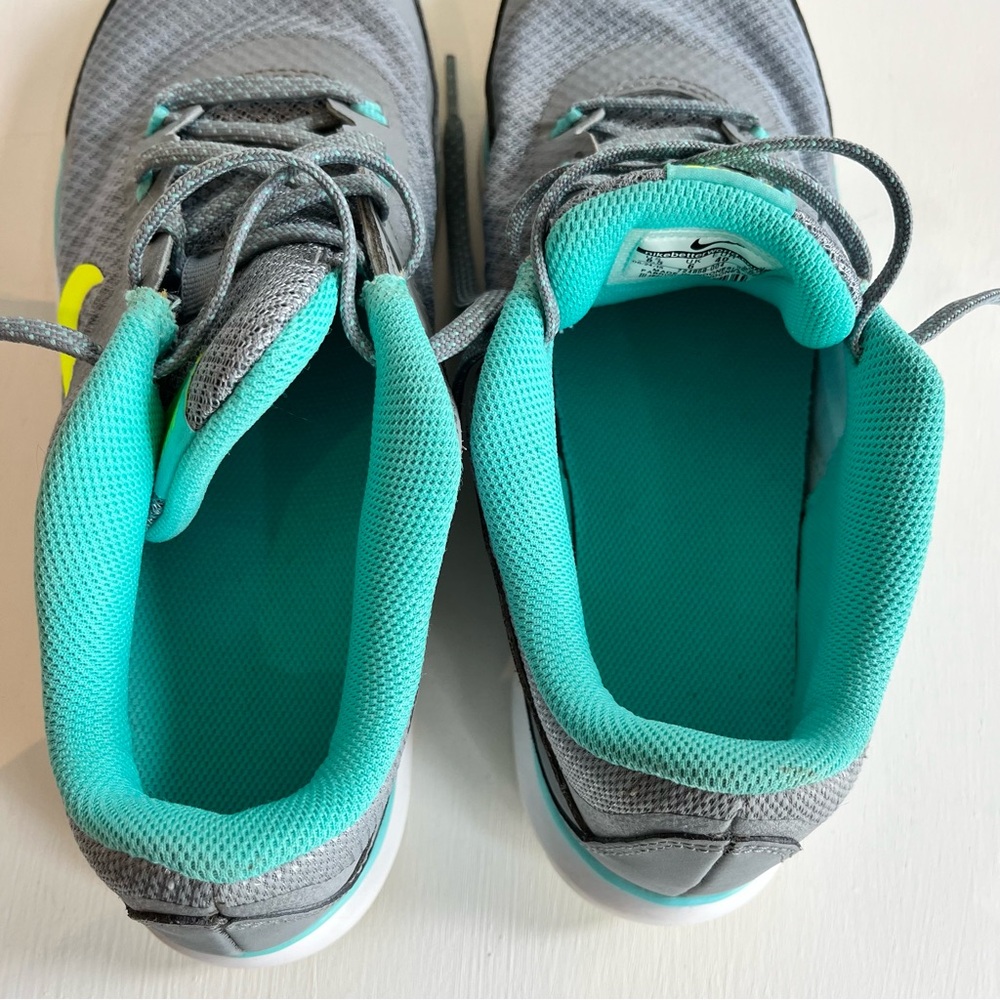 Nike Training Flex TR5 Women’s Sneakers - Picture 7 of 16